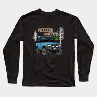 Toyota Land Cruiser Weekend Wanderer - Pacific Ocean Blue Toyota Land Cruiser for Outdoor Enthusiasts Long Sleeve T-Shirt